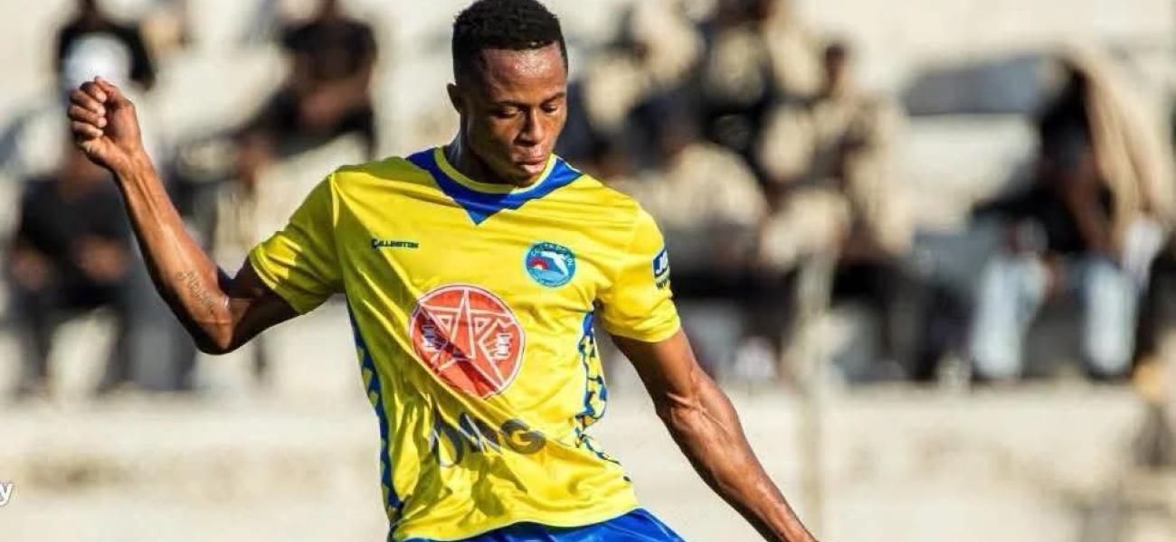 Liberian International Nelson Laomie .....