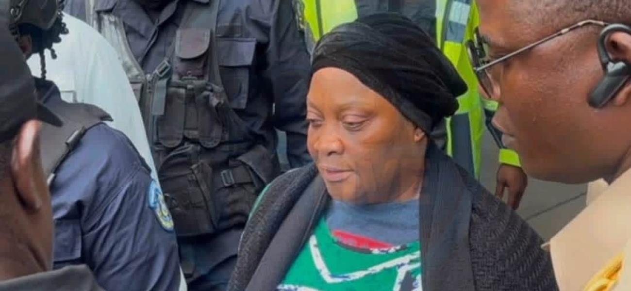Former VP Howard-Taylor taking to Prison.........